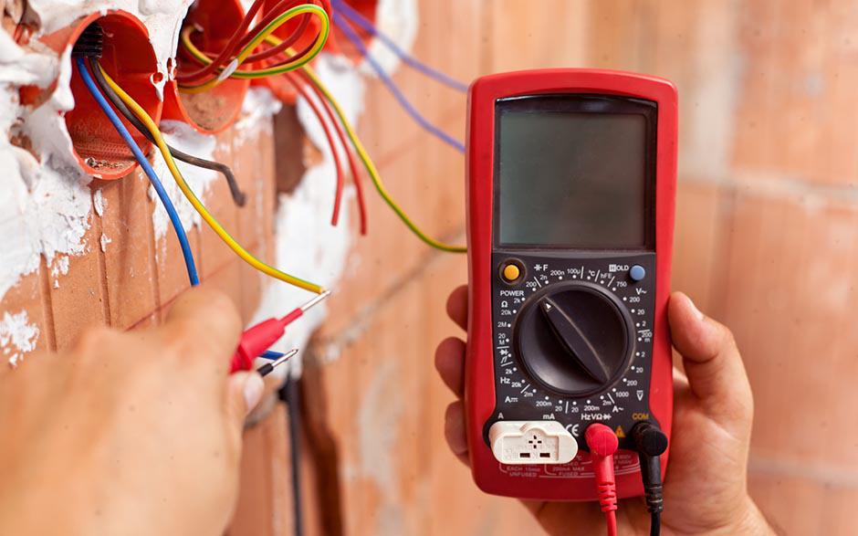 mise aux normes électriques Persan